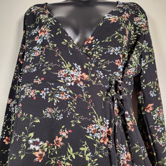BAILEY & CHLOE Wrap Blouse Top Womens M Black Green Floral LS Cottagecore Boho - Picture 8 of 11